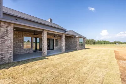 115 Red Bud Road, Boyd, TX 76023 - Photo 35