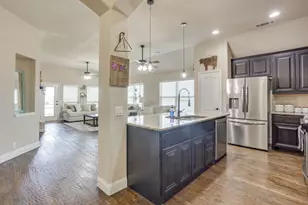 106 Hannah Ct, Weatherford, TX 76085 - Photo 15