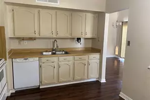 3824 Longmeadow Way, Fort Worth, TX 76133 - Photo 13