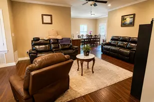 315 E Brockett St, Sherman, TX 75090 - Photo 21