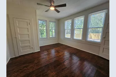 305 W Sabine Street, Groesbeck, TX 76642 - Photo 13