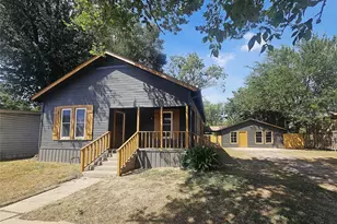305 W Sabine St, Groesbeck, TX 76642 - Photo 21