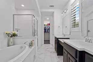 1330 Viridian Park Ln, Arlington, TX 76005 - Photo 7