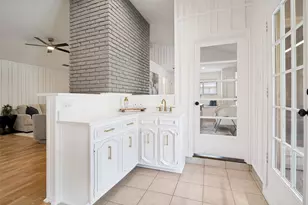 2505 Parkside Dr, Garland, TX 75040 - Photo 13