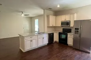 5417 Prairie Ln, Grand Prairie, TX 75052 - Photo 5