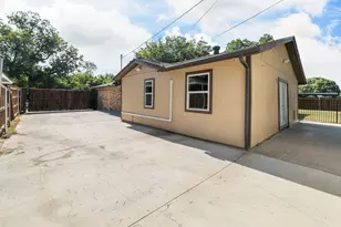 2801 Rosebud Ln, Richland Hills, TX 76118 - Photo 31