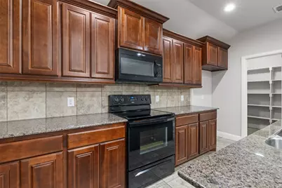 3733 Cecelia Lane, Forest Hill, TX 76140 - Photo 17
