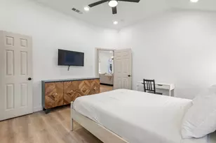 314 E Center St, Duncanville, TX 75116 - Photo 9