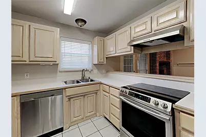 551 Rand Drive, Burleson, TX 76028 - Photo 3