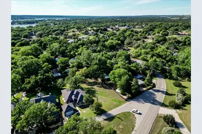 1115 E Lake Drive, Weatherford, TX 76087 - Photo 7