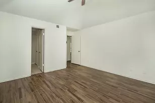 3800 Suffolk Ln, Plano, TX 75023 - Photo 17