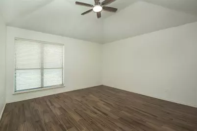 3800 Suffolk Lane, Plano, TX 75023 - Photo 17