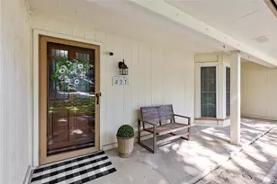 827 Yellowstone Dr, Grapevine, TX 76051 - Photo 3