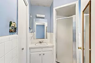 2107 10th St, Mineral Wells, TX 76067 - Photo 11