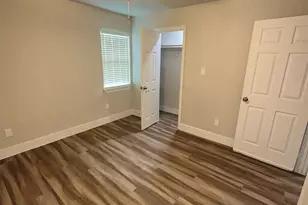 3922 Clay Ave, Irving, TX 75061 - Photo 11