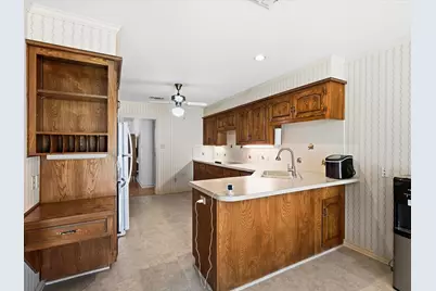 7005 Baseline Lane, Fort Worth, TX 76133 - Photo 11