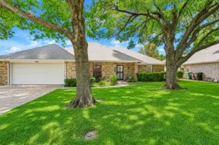 7005 Baseline Ln, Fort Worth, TX 76133 - Photo 1
