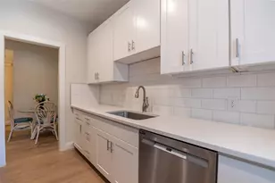 10660 Park Village Pl, Dallas, TX 75230 - Photo 7