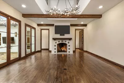 3904 W 5th Street, Fort Worth, TX 76107 - Photo 13
