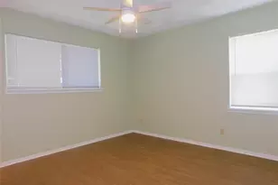 2445 Eastbrook Dr, Mesquite, TX 75150 - Photo 11