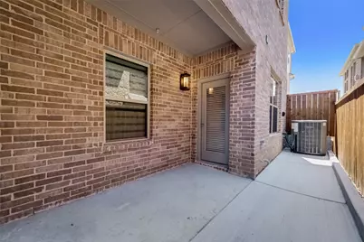 104 Harwood Drive, Lewisville, TX 75067 - Photo 31