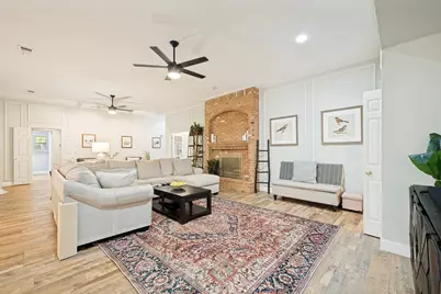 3823 Rochelle Drive, Arlington, TX 76016 - Photo 3