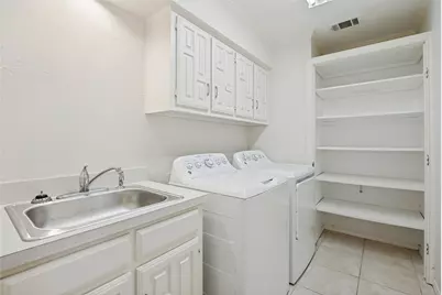 17816 Cedar Creek Canyon Drive, Dallas, TX 75252 - Photo 19