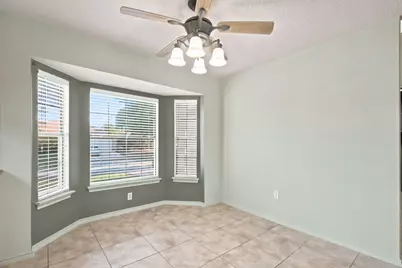 927 Freestone Drive, Arlington, TX 76017 - Photo 15