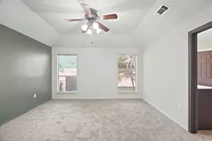 927 Freestone Dr, Arlington, TX 76017 - Photo 17