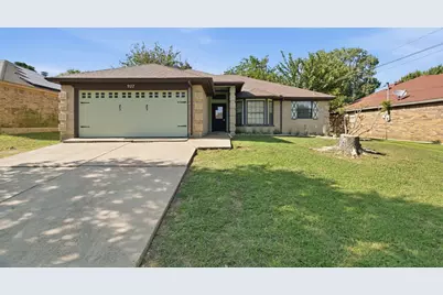 927 Freestone Drive, Arlington, TX 76017 - Photo 1