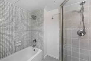 18240 Midway Rd, Dallas, TX 75287 - Photo 15