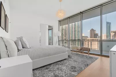 2200 Victory Avenue #802, Dallas, TX 75219 - Photo 13