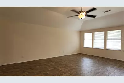 2304 Hayes Street, McKinney, TX 75071 - Photo 3