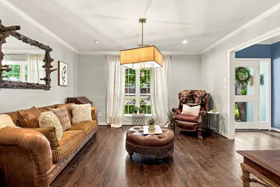 6347 Chesley Lane, Dallas, TX 75214 - Photo 3