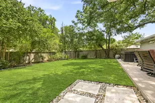 6347 Chesley Ln, Dallas, TX 75214 - Photo 39