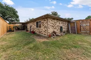 3321 Edgecliff Dr, Garland, TX 75043 - Photo 19