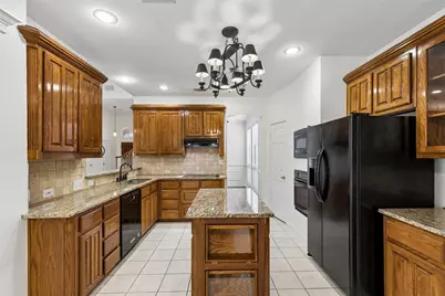 4904 Rockcreek Lane, Plano, TX 75024 - Photo 9