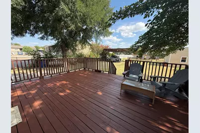 1009 W 7th Street, Justin, TX 76247 - Photo 3