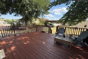 1009 W 7th St, Justin, TX 76247 - Photo 3