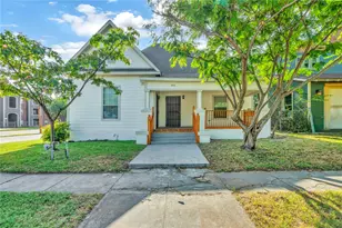 351 Pennsylvania Ave, Fort Worth, TX 76104 - Photo 1