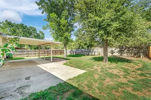 5811 Woodsetter Ln, Arlington, TX 76017 - Photo 5