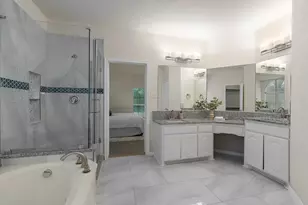 5207 W Cove Way, Grand Prairie, TX 75052 - Photo 19