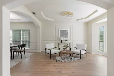 5207 W Cove Way, Grand Prairie, TX 75052 - Photo 9