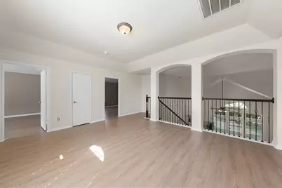 5207 W Cove Way, Grand Prairie, TX 75052 - Photo 25