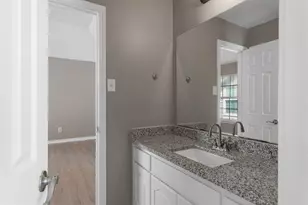 5207 W Cove Way, Grand Prairie, TX 75052 - Photo 27