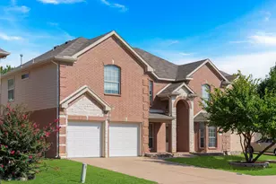 5207 W Cove Way, Grand Prairie, TX 75052 - Photo 1