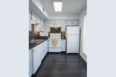 9811 Walnut Street #104, Dallas, TX 75243 - Photo 3