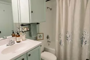 9811 Walnut St, Dallas, TX 75243 - Photo 5