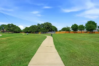 1821 Vintage Drive, Corinth, TX 76210 - Photo 23