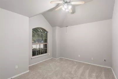 10032 Chrysalis Drive, Fort Worth, TX 76131 - Photo 5